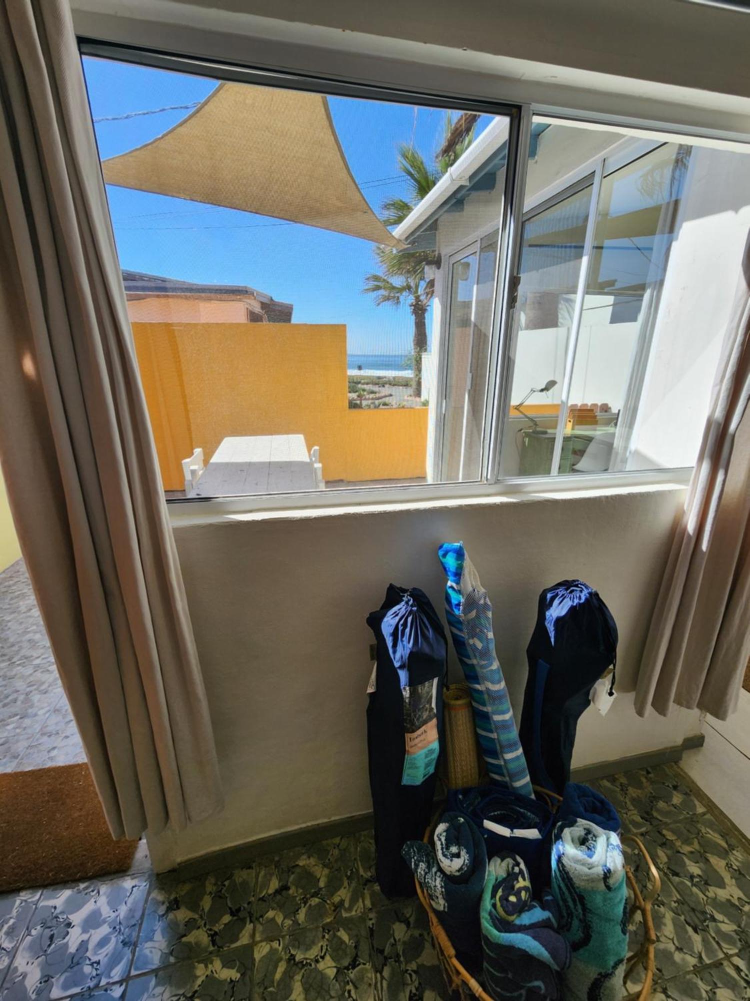 Casa Lucia - Beachfront House Ensenada Buitenkant foto
